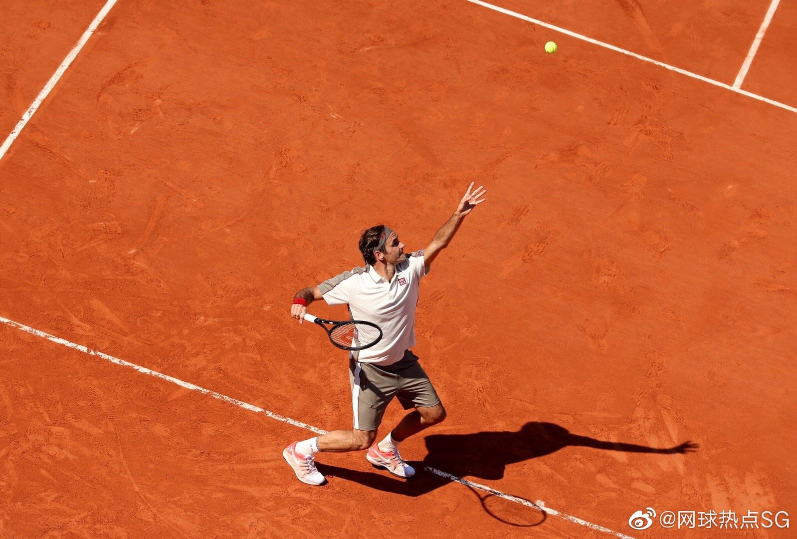 问鼎- 费德勒为什么打不过德约科维奇 